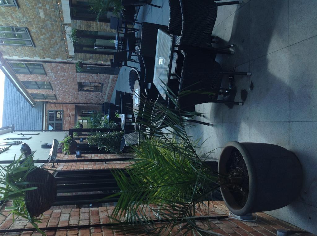 אוקהאם Rooms @ Number Six מראה חיצוני תמונה