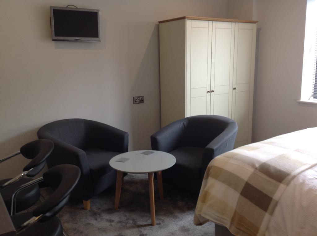 אוקהאם Rooms @ Number Six מראה חיצוני תמונה