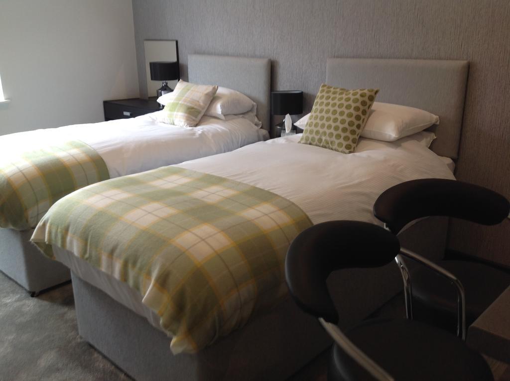 אוקהאם Rooms @ Number Six מראה חיצוני תמונה
