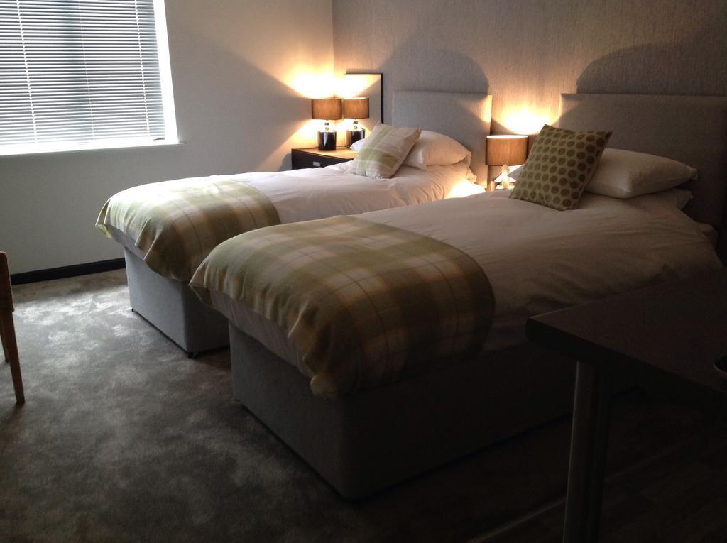 אוקהאם Rooms @ Number Six מראה חיצוני תמונה
